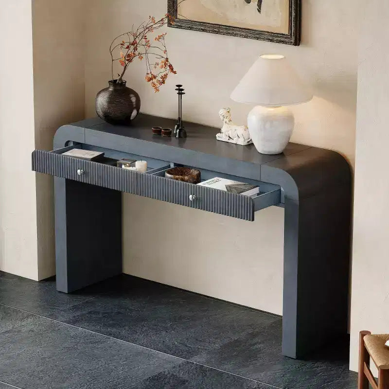 Console d'entrée rustique avec tiroirs, table de couloir aspect bois avec façade de tiroir cannelée, coins arrondis
