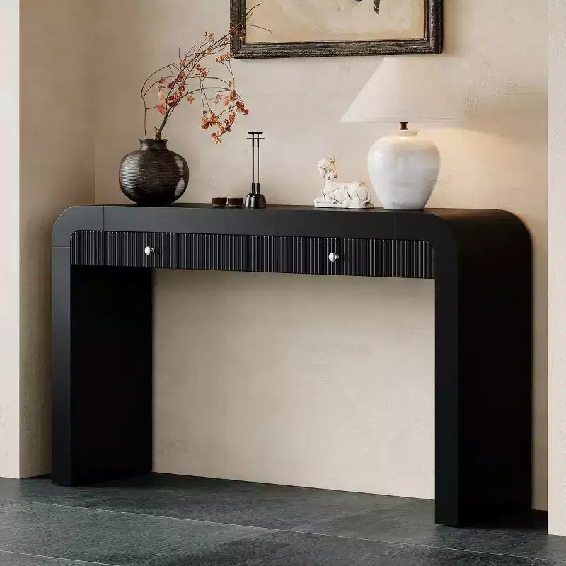 Console d'entrée rustique avec tiroirs, table de couloir aspect bois avec façade de tiroir cannelée, coins arrondis