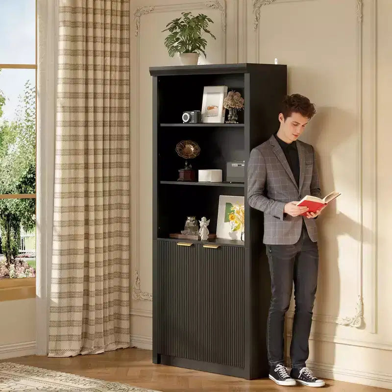Bibliothèque haute de 71 po avec armoire, bibliothèque en bois à 5 niveaux avec étagères réglables, grande étagère de rangement pour bureau à domicile, salon